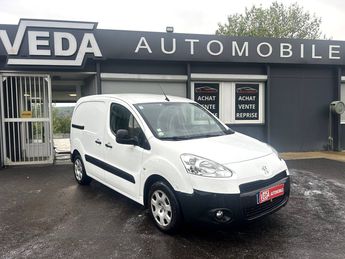  Voir détails -Peugeot Partner 1.6 HDi92 FAP Active à  La Ricamarie (42)