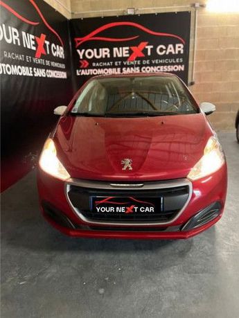  Voir détails -Peugeot 208 1.2 PURE TECH 68 LIKE à Champhol (28)
