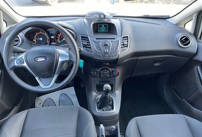 Ford Fiesta 1.5 TDCI 75CH FAP TREND 5P  de 2014