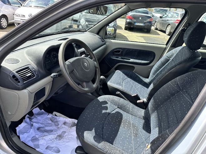 Renault Clio 1.5 dCi 65 Expression Blanc de 2003