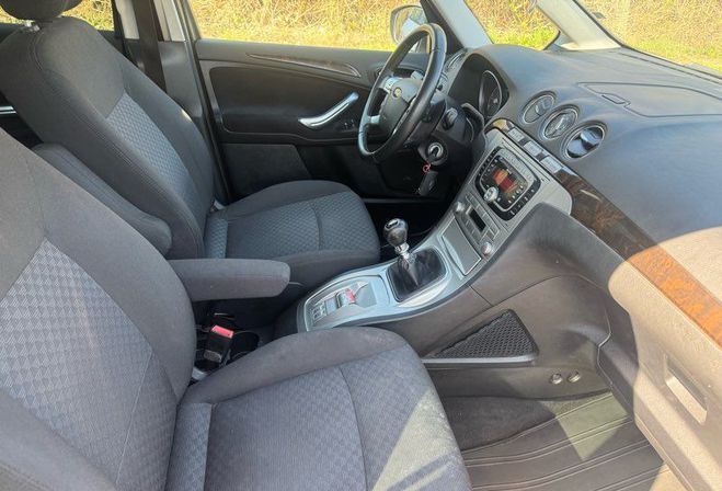 Ford Galaxy 2 l TDCi 130 cv 7 places  de 2007