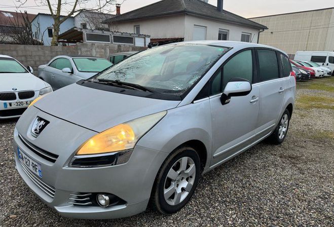 Peugeot 5008 BVA 1,6 HDI 7 places  de 2012