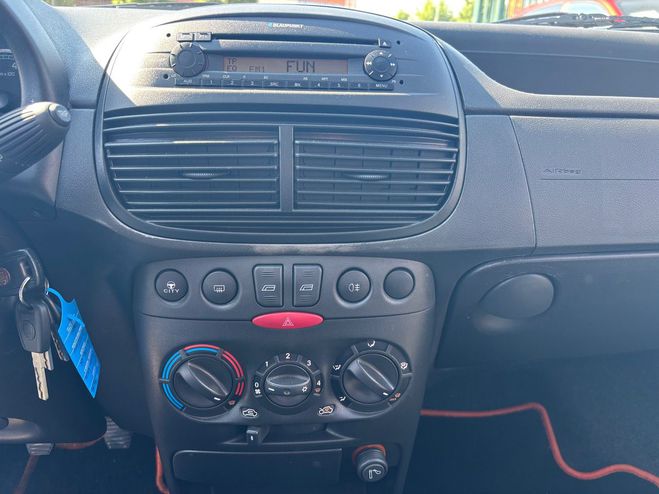Fiat Punto EVO 1.3 MULTIJET 75 DYNAMIC 90000KM GARA Noir de 2009