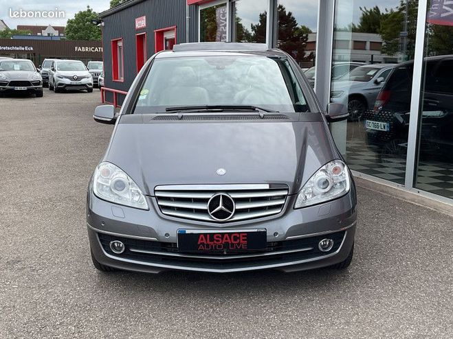 Mercedes Classe A 200 ELEGANCE CVT Gris de 2009