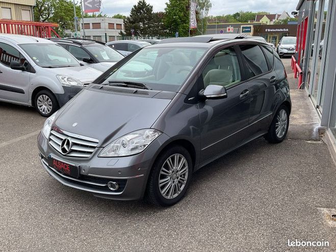 Mercedes Classe A 200 ELEGANCE CVT Gris de 2009