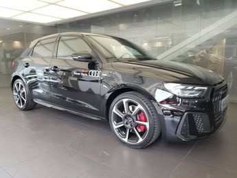  Voir détails -Audi A1 Sportback 40 TFSI 207 ch S tronic 7 S Li à Paris (75)