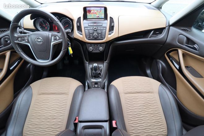 Opel Zafira Tourer 2.0 CDTI 195 CH BI-TURBO COSMO PA Marron de 2013