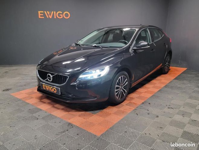 Volvo V40 2.0 D2 120ch ECO MOMENTUM BUSINESS BVA6 Noir de 2018
