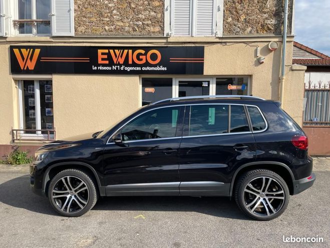 Volkswagen Tiguan 2.0 TDI 150 BLUEMOTION LOUNGE 4MOTION EN Noir de 2015