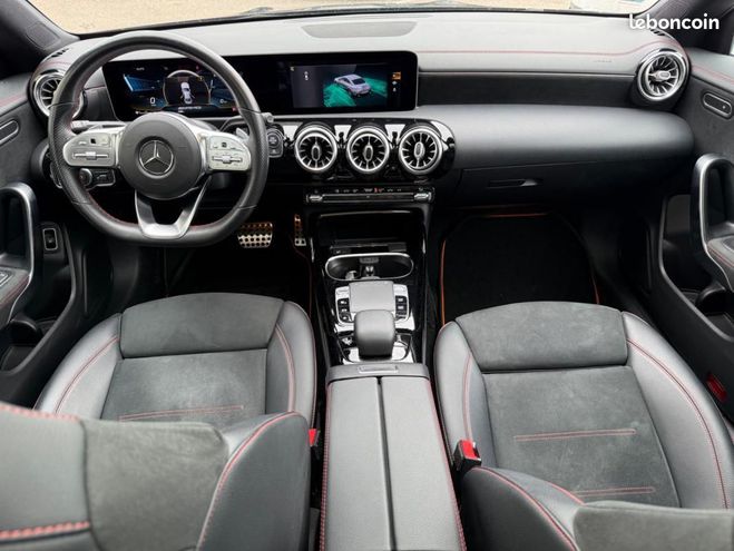 Mercedes Classe CLA Classe COUPE 2.0 35 305 AMG 4MATIC 7G-DC Noir de 2019