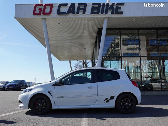 Renault Clio RS 3 Cup Phase 2 203CH Siges Baquets Re Blanc de 2011