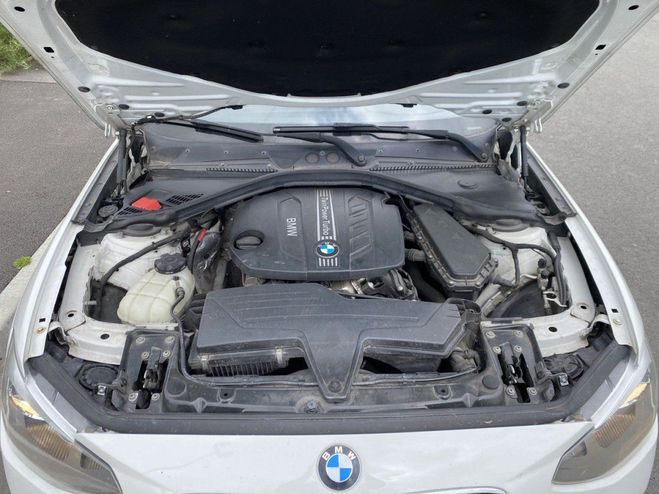 BMW Serie 1 (F21/F20) 118D 143CH LOUNGE PLUS 3P Blanc de 2013