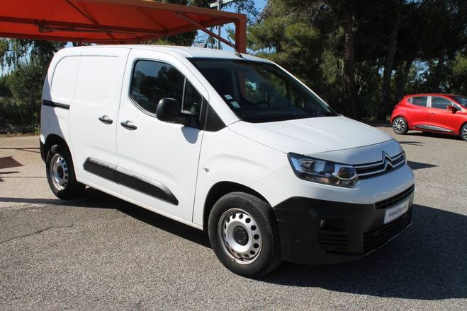 Citroen Berlingo ALL-GRIPPE SURELEVE TAILLE M 650KL 1.6L  BLANC LAQUE de 2019