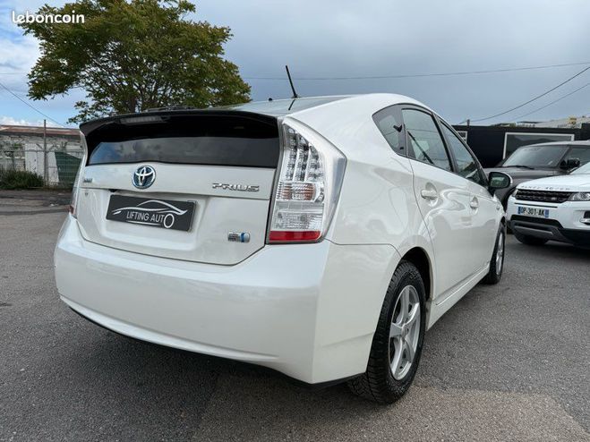 Toyota Prius  Blanc de 2009