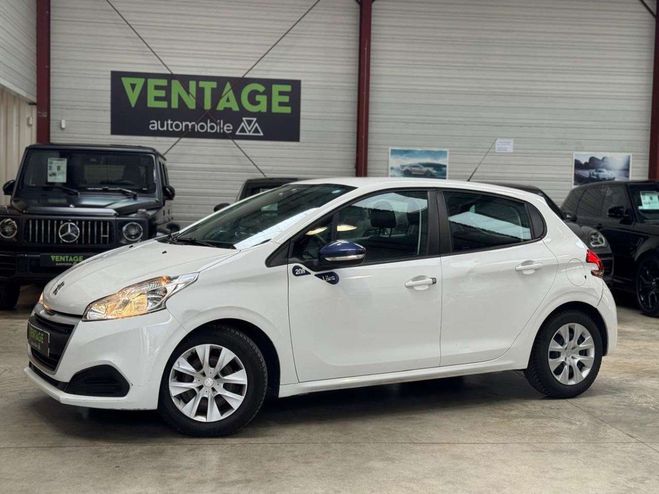 Peugeot 208 PureTech 68ch BVM5 Like Blanc de 2018