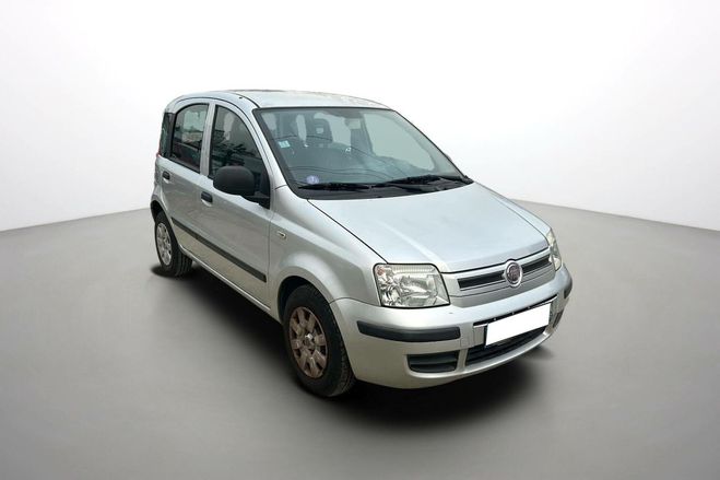 Fiat Panda 1.2 8V 69 ch Dynamic Gris clair de 2011