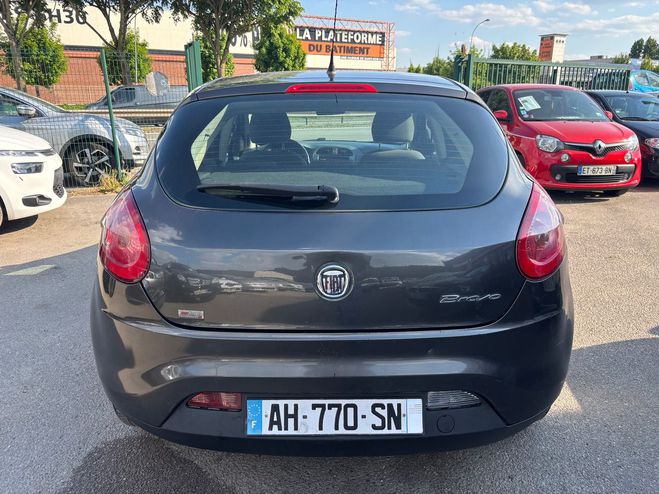 Fiat Bravo II 1.6 16V MULTIJET 105 DYNAMIC EMBR+DIS Marron de 2009