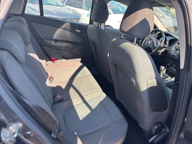Fiat Bravo II 1.6 16V MULTIJET 105 DYNAMIC EMBR+DIS Marron de 2009
