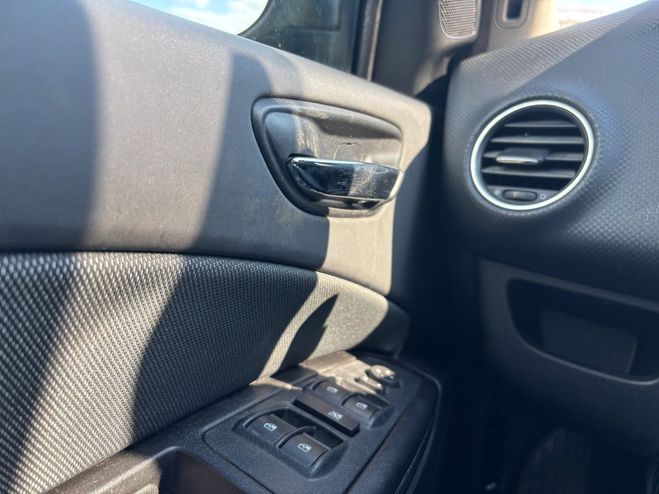 Fiat Bravo II 1.6 16V MULTIJET 105 DYNAMIC EMBR+DIS Marron de 2009