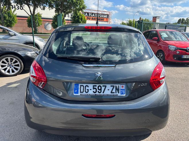 Peugeot 208 1.2 VTI 82 ACTIVE 5P TRS BON TAT Gris fonc de 2014