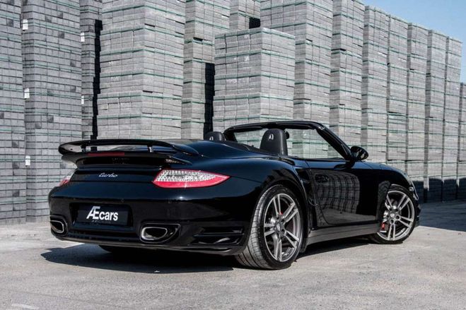 Porsche 911 997 - TURBO CABRIOLET SPORT CHRONO 35.00 Noir de 