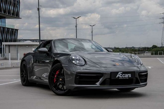 Porsche 911 992 - 4 GTS SPORT CHRONO BELGIAN 15.000  Gris Mtallis de 
