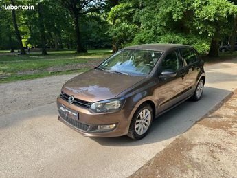  Voir détails -Volkswagen Polo 1.6 TDI 90 Style | Clim Radar recul Dist à Gagny (93)