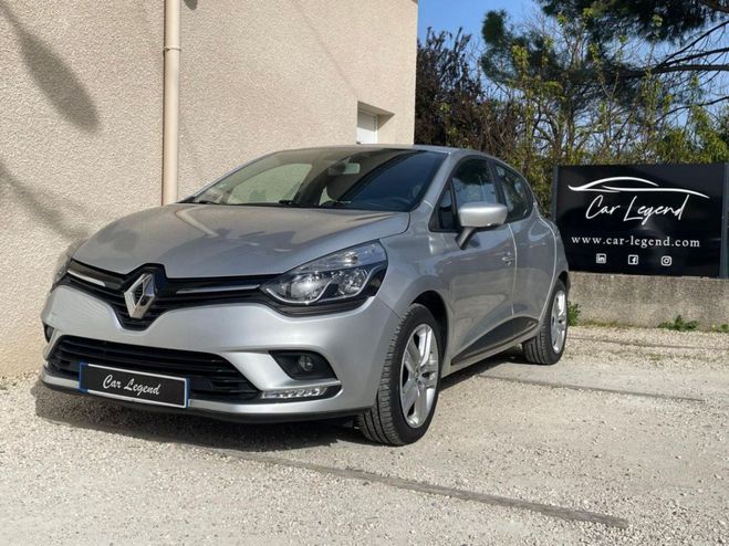Renault Clio IV BUSINESS TCe 90 E6C Gris Clair de 2018