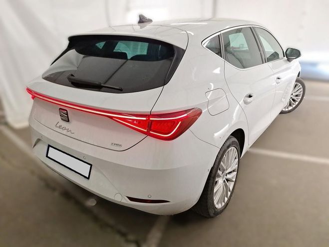 Seat Leon e-Hybrid 204 ch DSG6 Xcellence Blanc de 2021