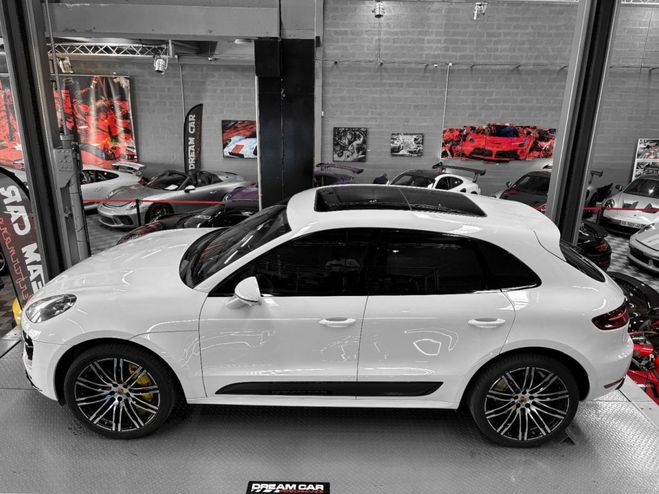 Porsche Macan TURBO 3.6 400 ? Pack Chrono Sport Plus Blanc Carrara Mtallis de 2017