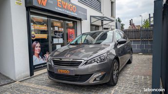  Voir détails -Peugeot 308 SW GENERATION-II 1.2 PURETECH 130 ALLURE à Pierrelaye (95)