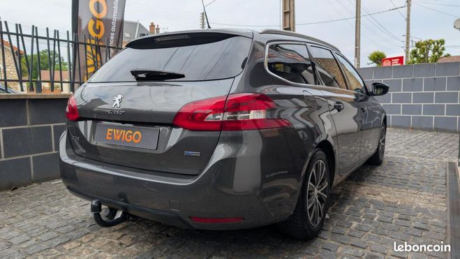 Peugeot 308 SW GENERATION-II 1.2 PURETECH 130 ALLURE Gris de 2017