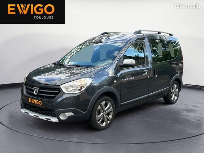 Dacia Dokker 115 CV 1.2 TCE TPMR PMR   FAUTEUIL ROULA Gris de 2016