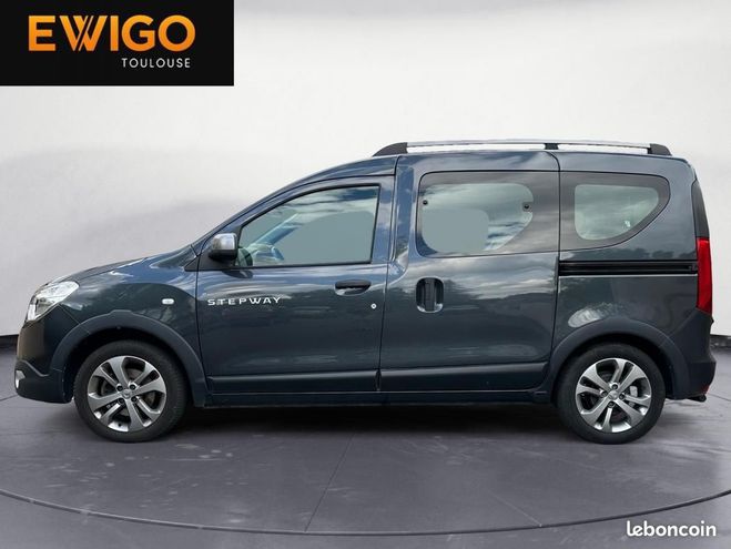 Dacia Dokker 115 CV 1.2 TCE TPMR PMR   FAUTEUIL ROULA Gris de 2016