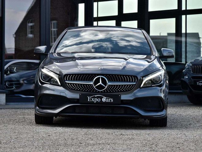 Mercedes Classe CLA 180 AMG PAKKET - CAMERA - XENON - CRUISE Gris  de 