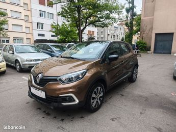 Voir détails -Renault Captur 0.9 TCe 90ch Stop&Start Business Eco à Grenoble (38)