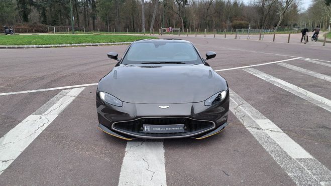 Aston martin V8 Vantage 007 Edition Cumberland Grey de 2021