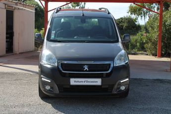  Voir détails -Peugeot Partner TEPEE MONOSPACE 1,6L BLUEHDI 100CV BTE 5 à Calvi (20)