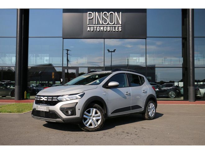 Dacia Sandero 1.0 TCe - 90 - BV CVT III BERLINE Stepwa Gris de 2024