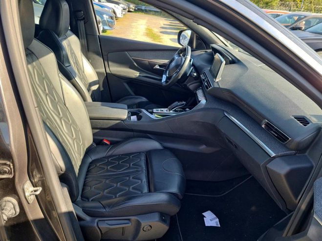 Peugeot 5008 1.6i PureTech 180 EAT8 GT Line 7 PLACES  GRIS FONCE de 2019