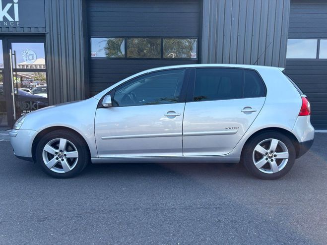 Volkswagen Golf 2.0 16s tdi 136 confortline avec climati GRIS de 2008