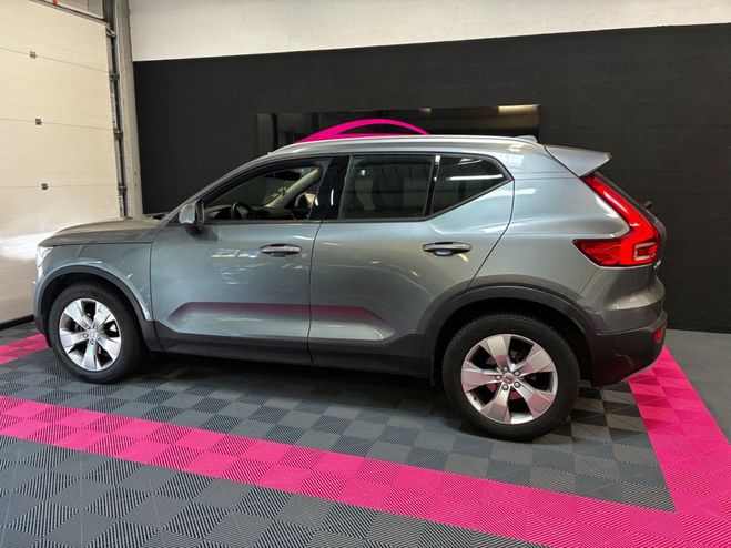 Volvo XC40 D3 150 ch Momentum Gris de 2019