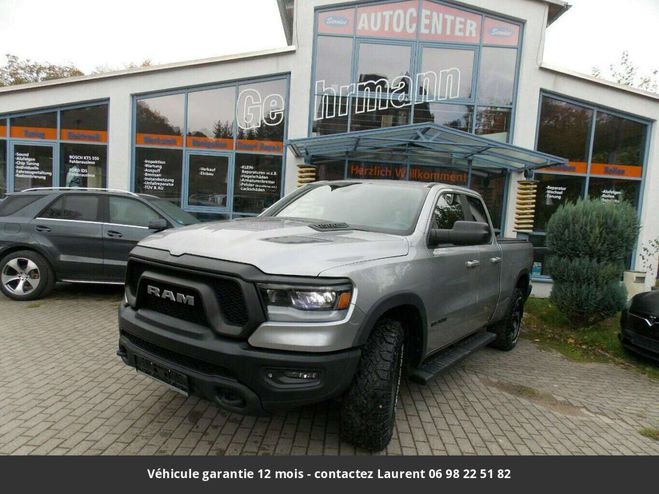 Dodge Ram rebel crew cab 4x4 tout compris hors hom Gris de 2020