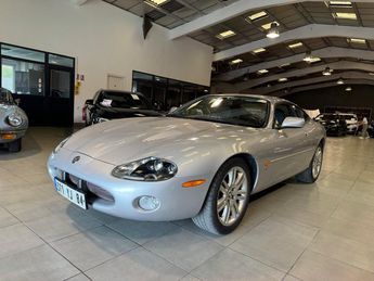  Voir détails -Jaguar XKR  à Loos-en-Gohelle (62)