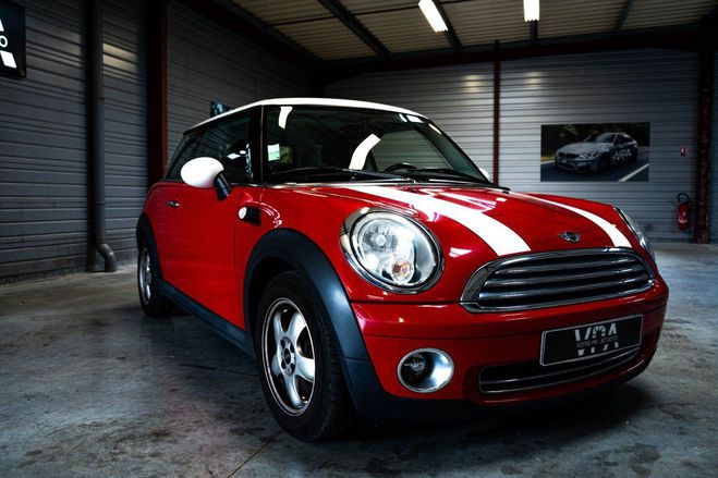 Mini Cooper 1.6 120ch Pack Chili ? Disponible dans n Rouge de 2010