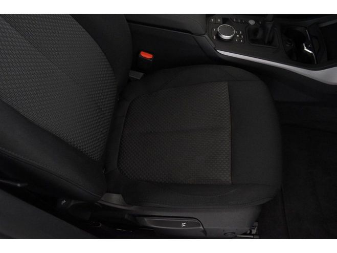 BMW Serie 1 F40 118i 136 ch Gris Skyscraper de 2024