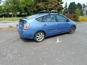  Voir détails -Toyota Prius 91.160.98.60 à Rennes (35)