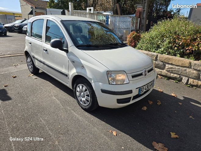 Fiat Panda 1.2l Ess 69ch 46 000km GARANTIE Blanc de 2010