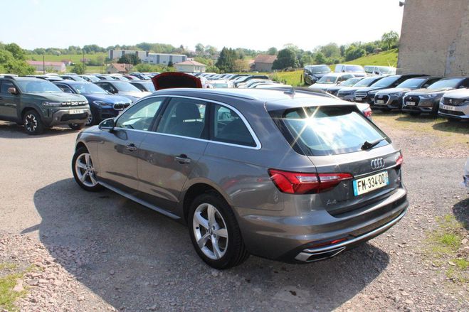 Audi A4 Avant 35 TDI 163CH DESIGN S TRONIC 7 94G Gris Carbone de 2019