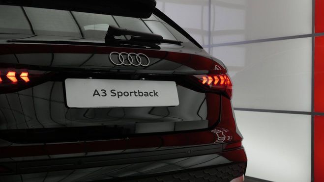 Audi A3 Sportback 40 TFSI e Hybride rechargeable Noir de 